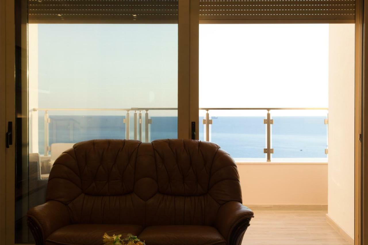 דורס Adriatic Seaview Apartment מראה חיצוני תמונה